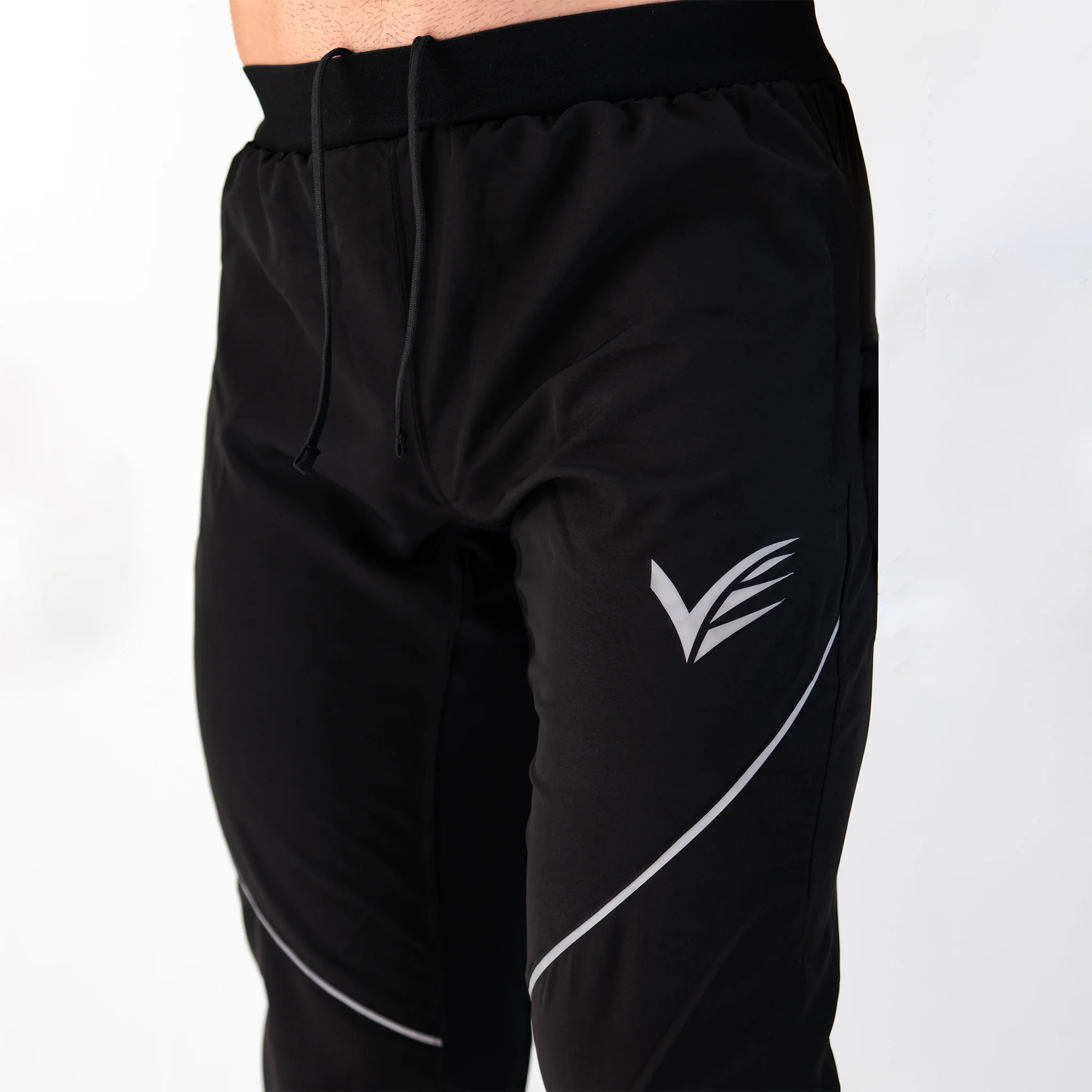 Train-Lite Technical Hybrid Joggers - Black
